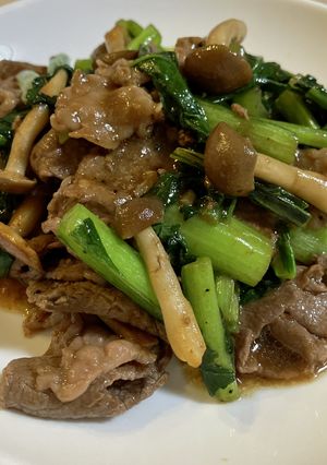 牛肉と小松菜のオイスターソース炒め-レシピのメイン写真