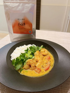 エビとココナッツミルクのスパイスカレー-レシピのメイン写真