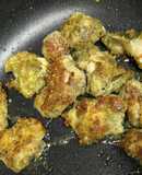 パン粉を使った鶏もも肉の青海苔チーズ揚げ