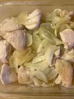 優しい味!鶏肉と玉ねぎのとろ煮-レシピのメイン写真