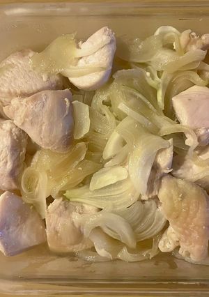 優しい味！鶏肉と玉ねぎのとろ煮-レシピのメイン写真