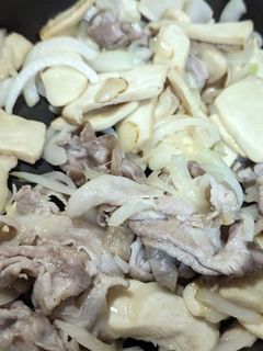 エリンギと豚肩ロースの炒め-レシピのメイン写真