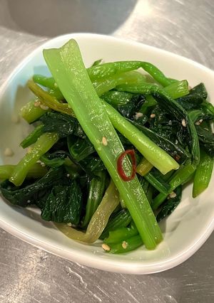 小松菜と鷹の爪とめんつゆと胡麻-レシピのメイン写真