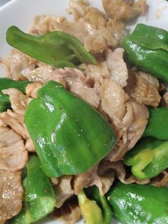 ピーマンと豚こま肉のゴマ油醤油炒め-レシピのメイン写真