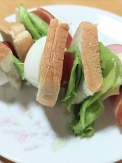 #夏休みのランチ ゆで卵でサンドイッチ-レシピのメイン写真