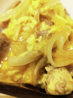 簡単!ゴロゴロ鶏もも肉のとろたま親子丼-レシピのメイン写真