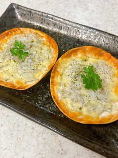 トースターで♪しらすの餃子の皮ピザ-レシピのメイン写真
