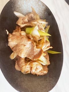 簡単!豚ロース肉と葱のポン酢炒め-レシピのメイン写真