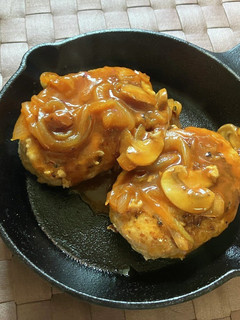 我が家の煮込みハンバーグ-レシピのメイン写真