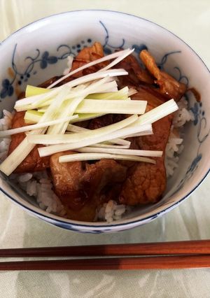タマネギ入り十勝っぽい豚丼〜みんと風-レシピのメイン写真