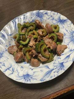ゴーヤと砂肝の炒め物-レシピのメイン写真