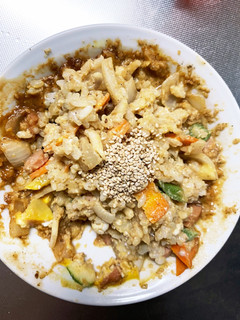 お一人様☆野菜たっぷりレモン赤味噌味炒飯-レシピのメイン写真