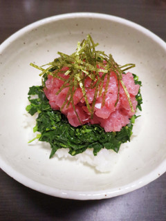モロヘイヤとまぐろのたたき丼-レシピのメイン写真