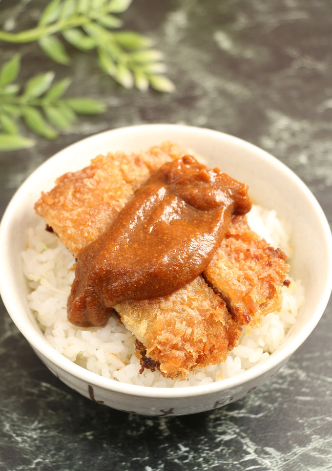 ちょこっと丼！リメイクとんかつカレー　-レシピのメイン写真