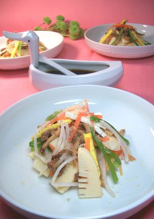 旬の韓国料理♪竹の子で作るチュクスンチェ-レシピのメイン写真