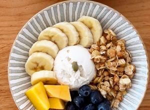 おうちで作れる！グリークヨーグルトボウル-レシピのメイン写真