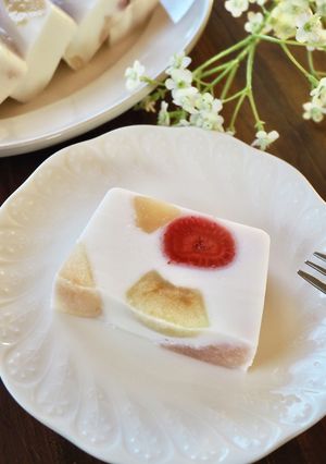 おやつや補食にも！フルーツ牛乳寒天-レシピのメイン写真