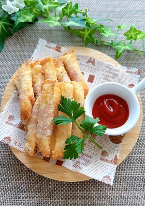 簡単おつまみ★ハムのクルクル揚げ餃子-レシピのメイン写真