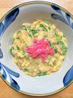 レンジで簡単☆ツナ入りニラたま丼-レシピのメイン写真
