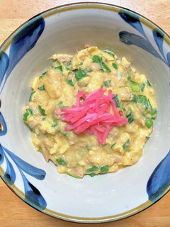 レンジで簡単☆ツナ入りニラたま丼-レシピのメイン写真