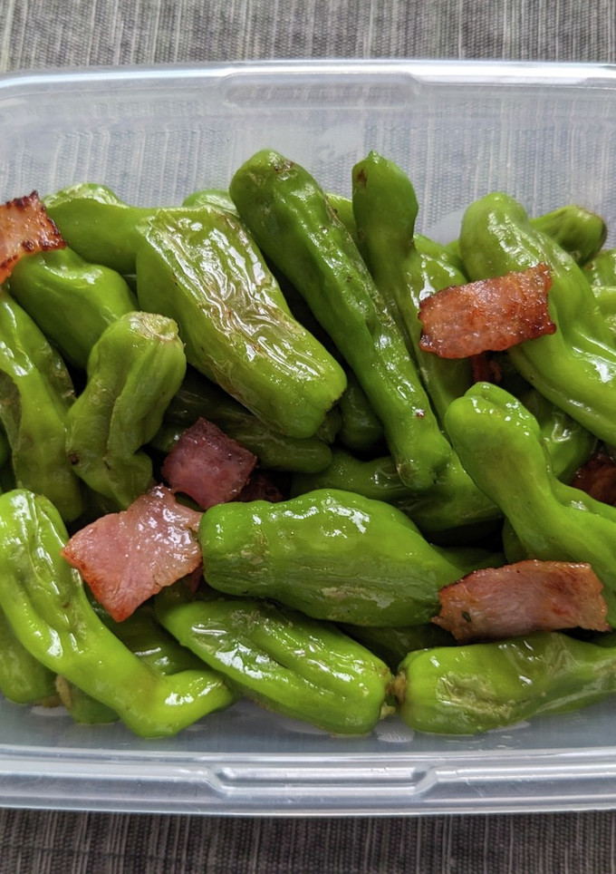ししとうとベーコンのにんにく炒め-レシピのメイン写真