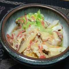 รูปของ 春の味覚！たけのことキャベツの卵とじ