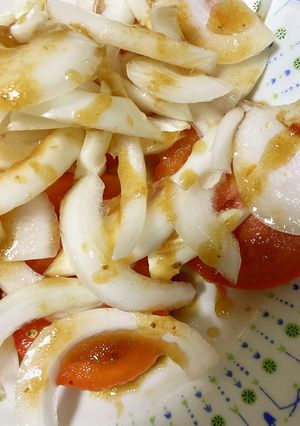 簡単　玉ねぎトマトサラダ-レシピのメイン写真