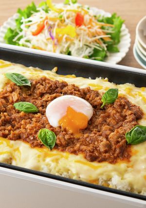 ミートボールで簡単ホットプレートドリア-レシピのメイン写真