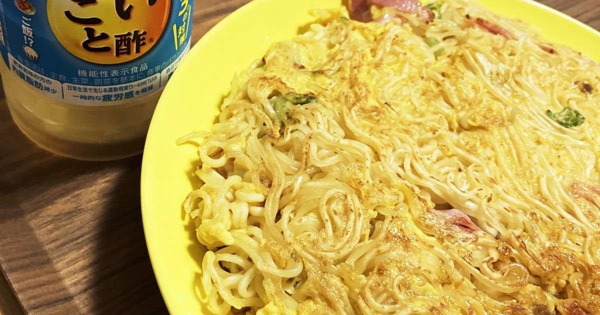 販売 カップ焼きそばをフライパンで