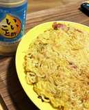 カップ焼きそば　梅蘭風アレンジ