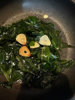 生わかめのニンニク炒め-レシピのメイン写真