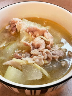 味付け簡単!冬瓜と豚こまの優しいスープ-レシピのメイン写真