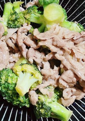 豚肉とブロッコリーのチーズ炒め-レシピのメイン写真
