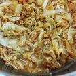 鍋 簡単しょうゆ玉ねぎキャベ牛すじ煮込み