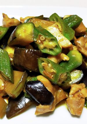 オクラと鶏もも肉の甜麺醤炒め-レシピのメイン写真