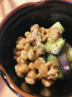毎日の納豆●焼き茄子添え-レシピのメイン写真