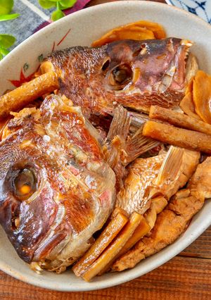 甘辛美味！失敗なし！鯛のかぶと煮(あら炊き)-レシピのメイン写真
