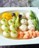 超小かぶと鶏団子、海老と野菜の夏おでん♪