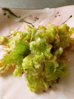 ふきのとうの天ぷら-レシピのメイン写真