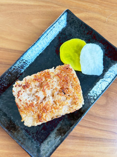 ズボラ飯☆焦がしバター醤油焼きおにぎり-レシピのメイン写真