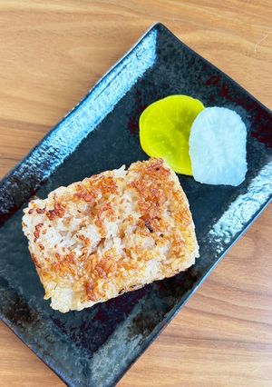 ズボラ飯☆焦がしバター醤油焼きおにぎり-レシピのメイン写真