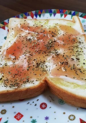 生パンに♪生ハムバジルオリーブ油-レシピのメイン写真