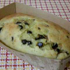 รูปของ 混ぜるだけ～♪バナナチョコチップケーキ。
