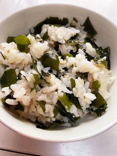 給食のわかめご飯-レシピのメイン写真