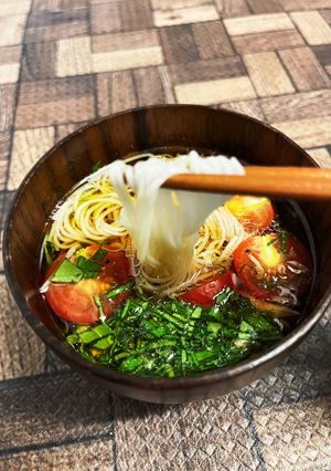 ツナトマトバジルでイタリアンなそうめん-レシピのメイン写真