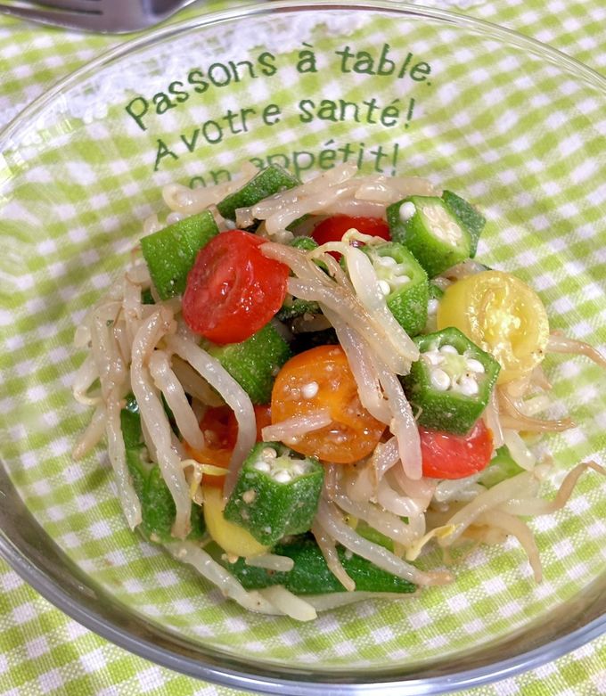 オクラともやしとカラフルトマトの和え物♪ by ミント15