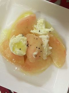蜂蜜入り!桃モッツァレラ-レシピのメイン写真