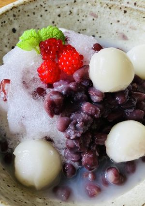 市販かき氷(練乳金時)とお団子のパフェ-レシピのメイン写真