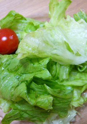 ドレッシングがからむ&食べやすいレタス-レシピのメイン写真