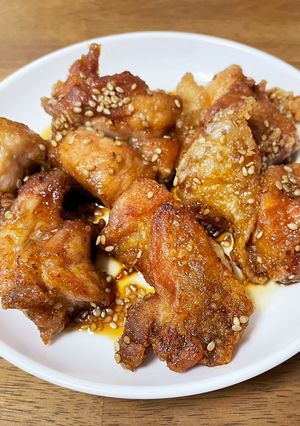 子どもも絶賛！甘辛ダレの胡麻鶏もも-レシピのメイン写真
